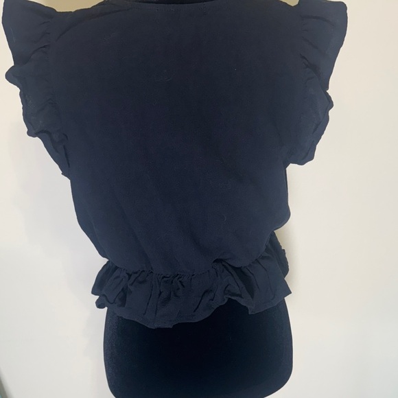 Fancyinn Elegant Black Ruffle Blouse - Picture 2 of 5